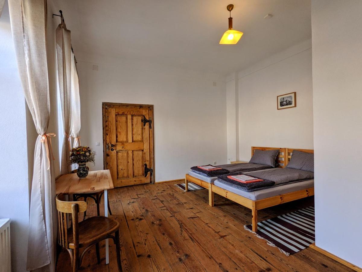 Gaestehaus Honigberg Next To The Fortified Church Of Harman Экстерьер фото