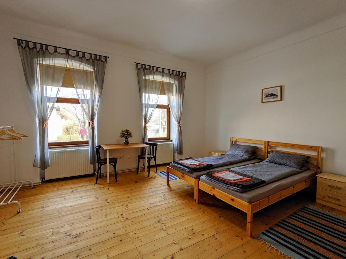 Gaestehaus Honigberg Next To The Fortified Church Of Harman Экстерьер фото
